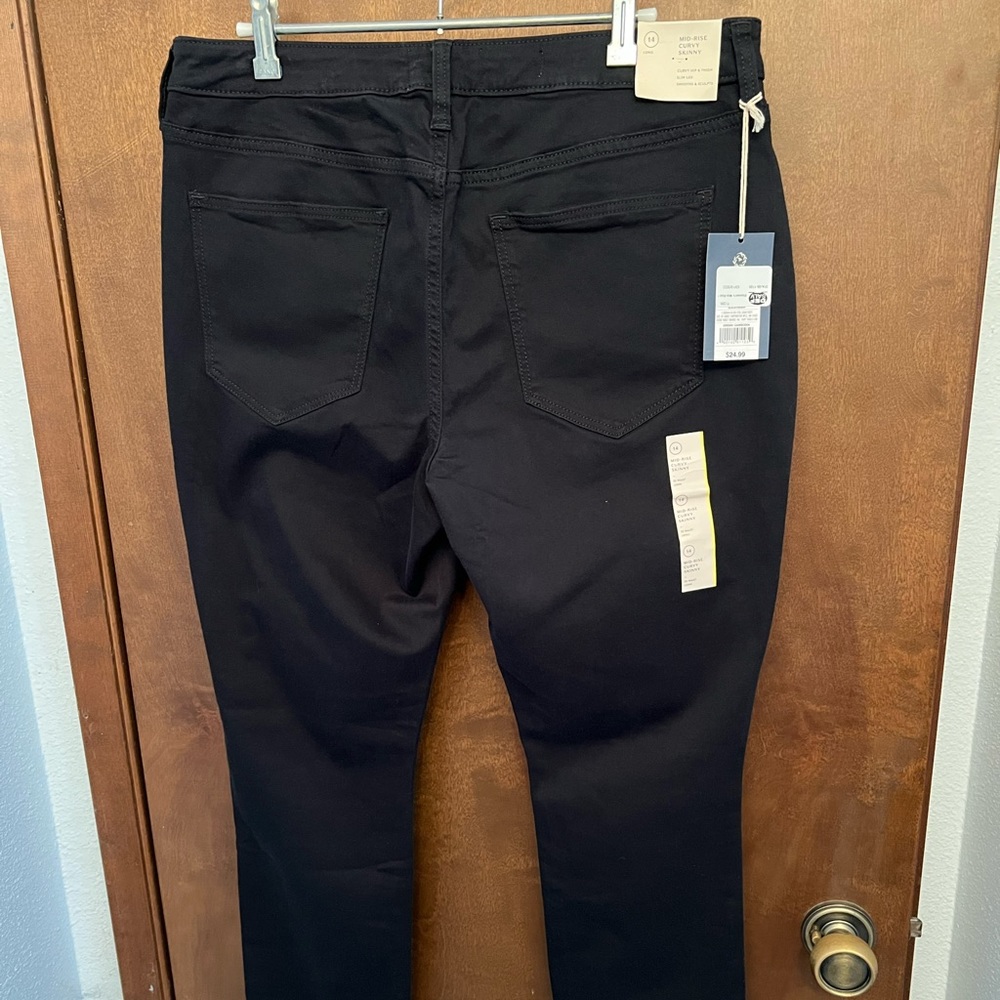 Universal Thread Black Mid-Rise Curvey Skinny Jeans Long